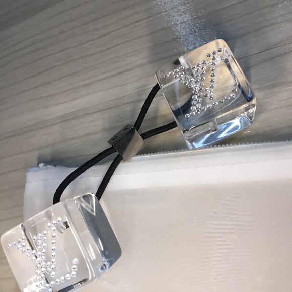 LOUIS VUITTON NWT Vintage Crystal Large Monogram Hair Cubes? RARE FIND NWT? main image 5